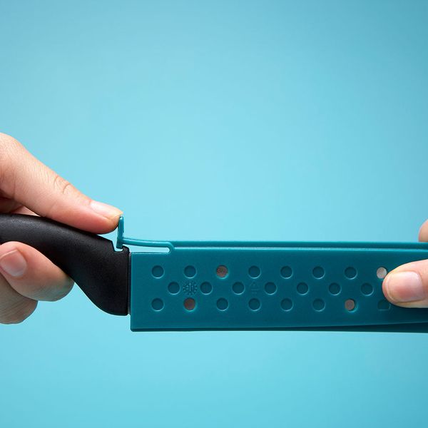 Tupperware® Amazing Series Bread Knife - Image 4