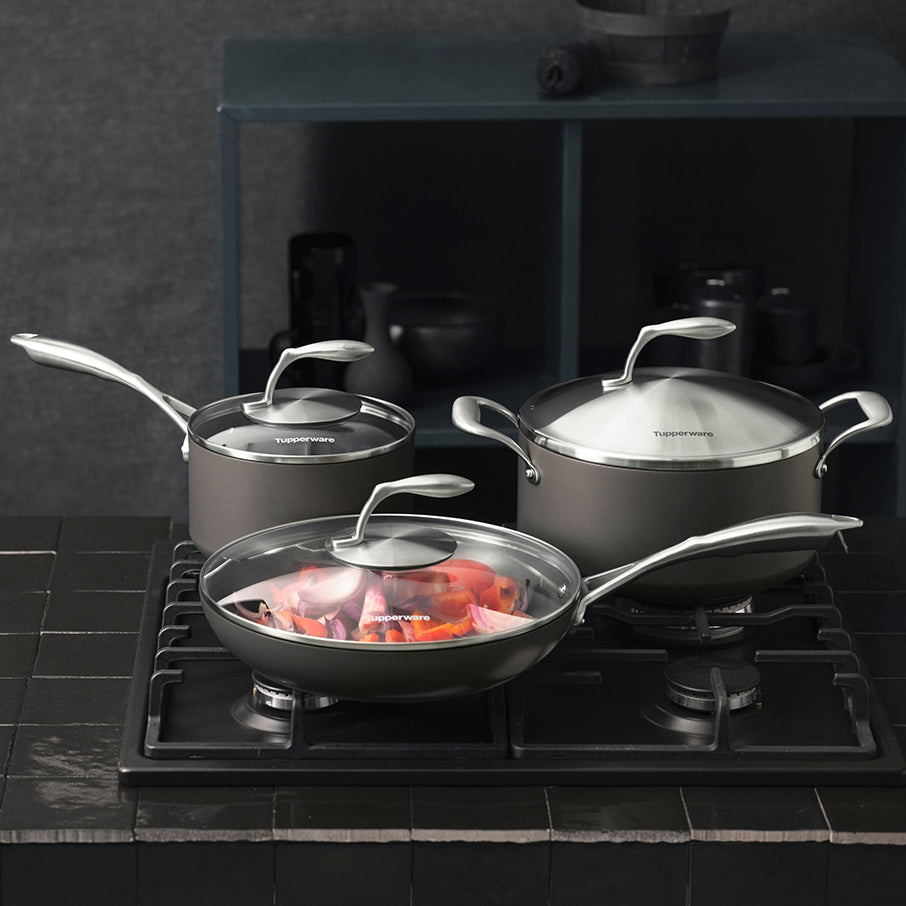 Chef Series II Saucepan with Glass Cover | 2.6 qt / 2.5 L - Image 4