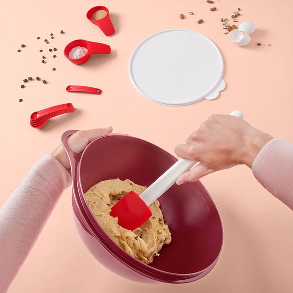 Tupperware Thatsa® Medium Bowl |Airtight, Leakproof, 19-cups/4.5 L - Image 3